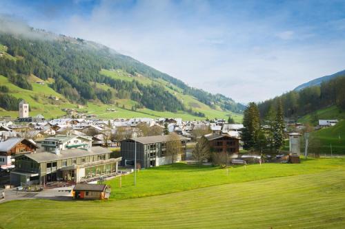 Kersh Dolomites Lodge in San Candido