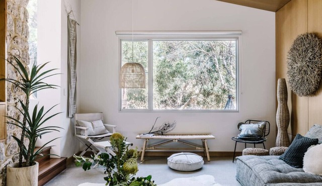 Kestrels Nest - a luxurious couples retreat