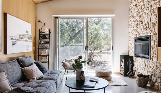 Kestrels Nest - a luxurious coastal retreat