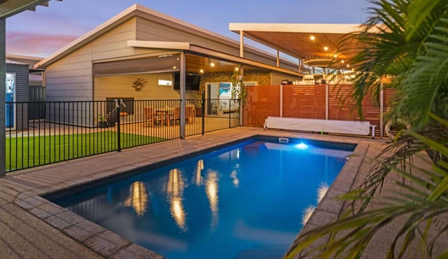 Kingfisher - The holiday home with everything