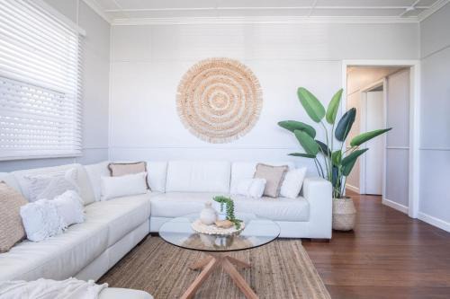 Kings Beach Coastal Getaway, Bring the dog!