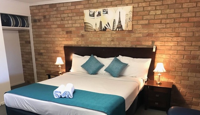 Kippa Ring Village Motel