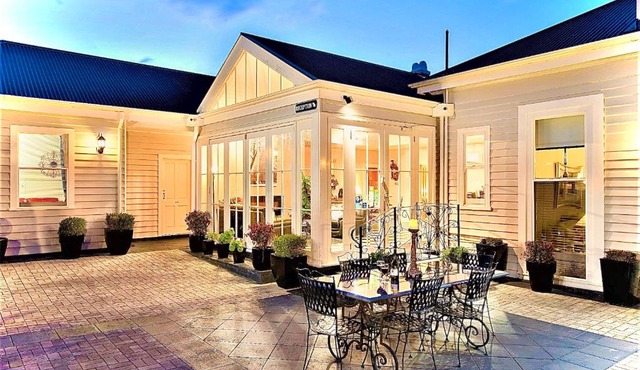 Kurrajong House