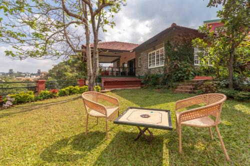 La Petite Maison Villa by VEO, StayVista - 3BHK with Valley View & Lawn in Lonavala