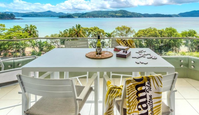 Lagoon Beachfront Lodge 202 on Hamilton Island by HamoRent