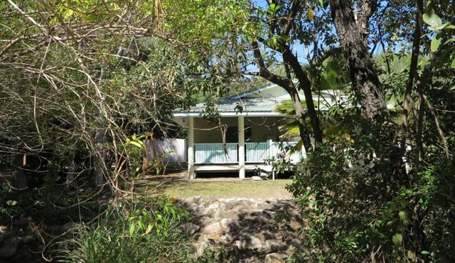 Lanas Cottage
