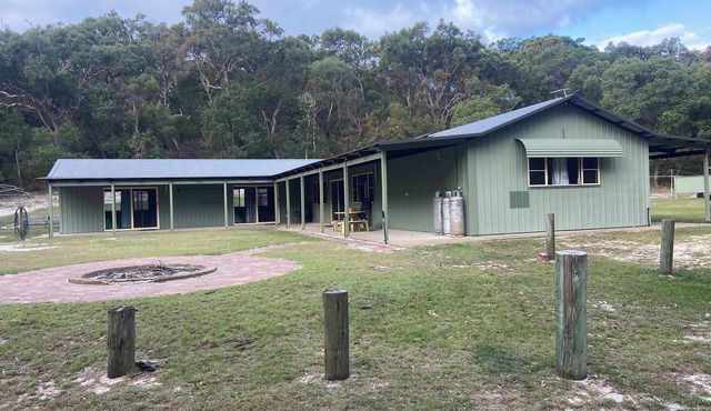 Large home, sleeps 20