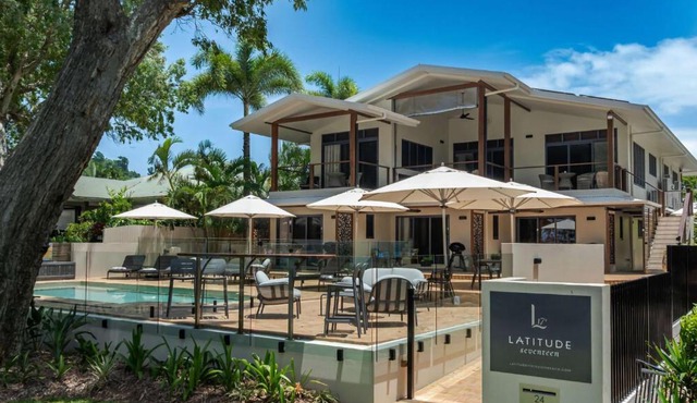 Latitude 17 Suite 1