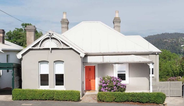 Launceston Cottage Charming 3 bedroom home
