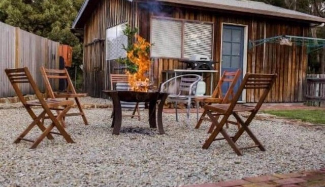 Lawrence Creek Cottage