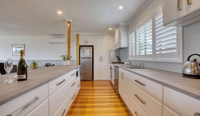Lazy Wave Beach House