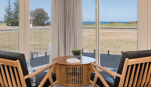 Ledge Views - Luxurious Coastal Home