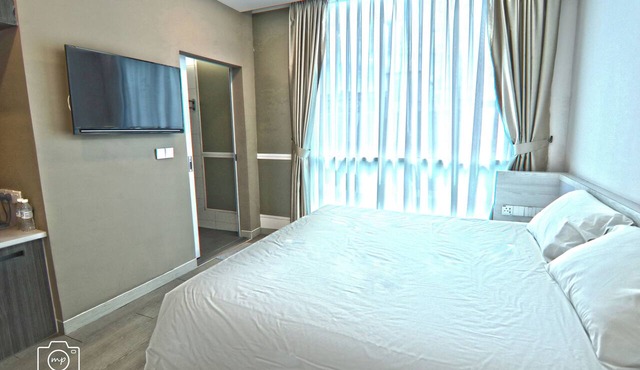 Legacy Hotel