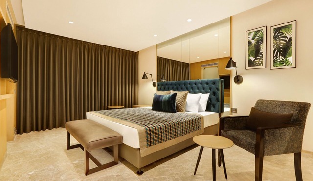 Lemon Tree Hotel Viman Nagar Pune in Pune