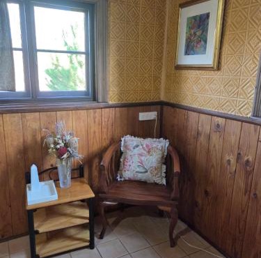 LeVar -Historic accessability accommodation with Ensuite and Mod Cons