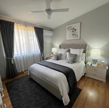 Lg Qs Rm Private Luxury Bathrm Strictly NON SMOKERS and Genuine Travellers ONLY over 25