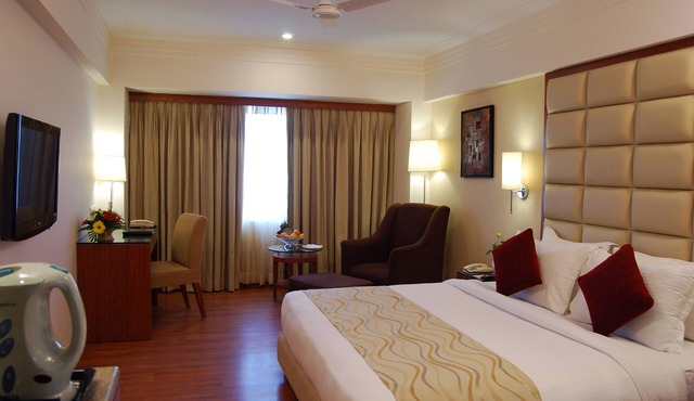 Lords Plaza, Ankleshwar