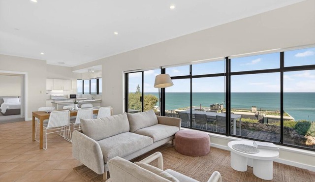 LOWTIDE 13A Battunga Avenue Port Elliot Linen Included