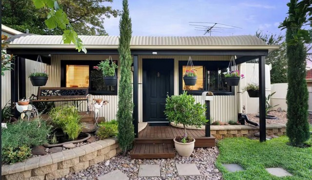 Lucky 13 Retreat - Garden View and Close to CBD