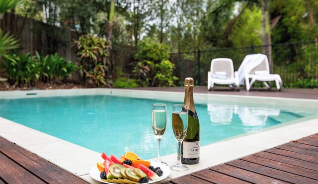 Luxury 1 bedroom apartment in Central Airlie with the best views