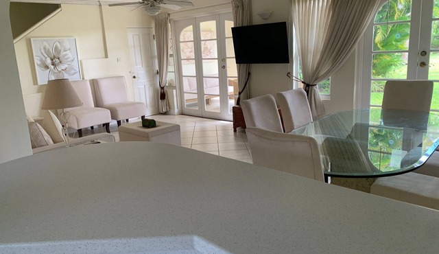 Luxury 3 br 3.5 bth townhouse in gated community in Welches St.