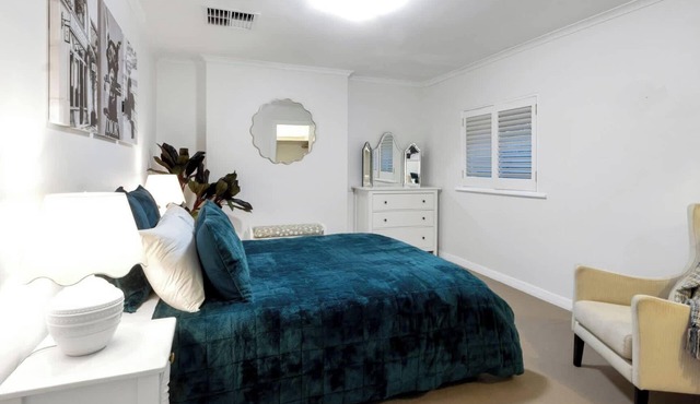 Luxury Heritage Escape Near Adelaide CBD