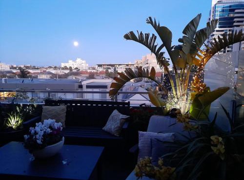 luxury & perfect beach location!