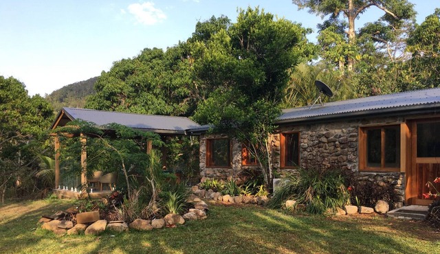 Luxury Retreat in the Whitsundays - Airlie Beach area