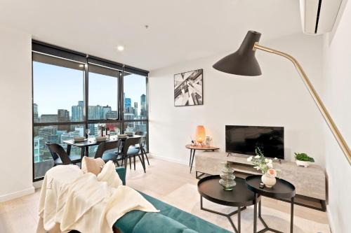 Luxury Southbank Sky Retreat in CBD w carpark