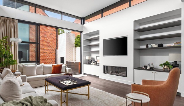 Luxury Villas Merton Street Retreat