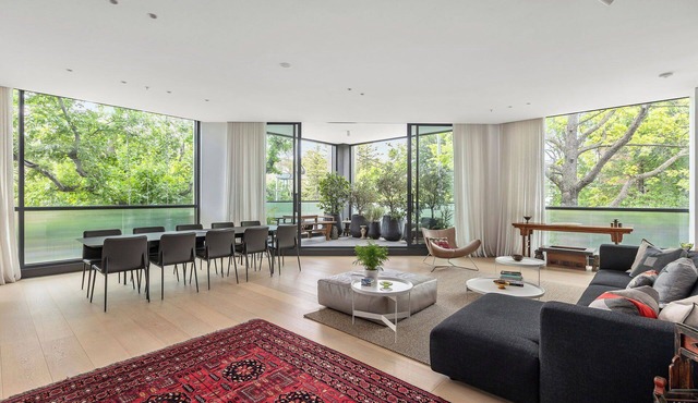 Luxury Villas Stanhope South Yarra