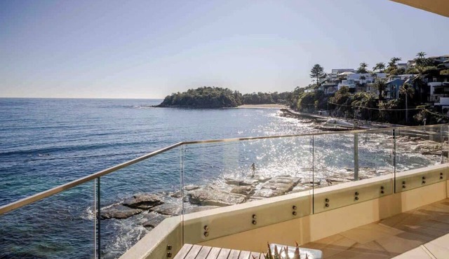 Luxury Waterfront Living at Fairy Bower in Manly