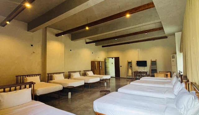 Maayaa riverside villa by KPM Tripenta