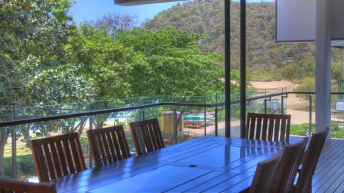 Maggies Beachfront Apartment 5