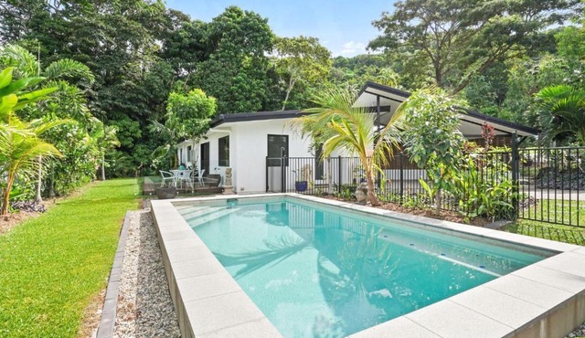 Maison Daintree - Mount Whitfield View