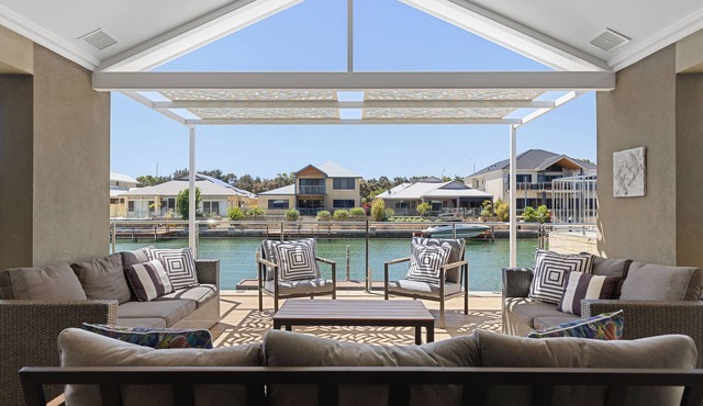 Mandurah Canal Escape | 5BR Home with Jetty