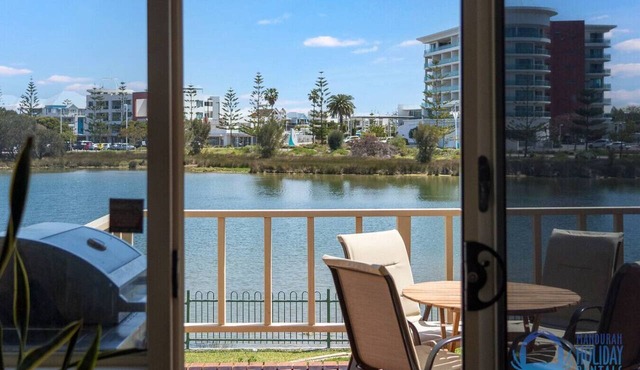 Mandurah Overlooking The Marina