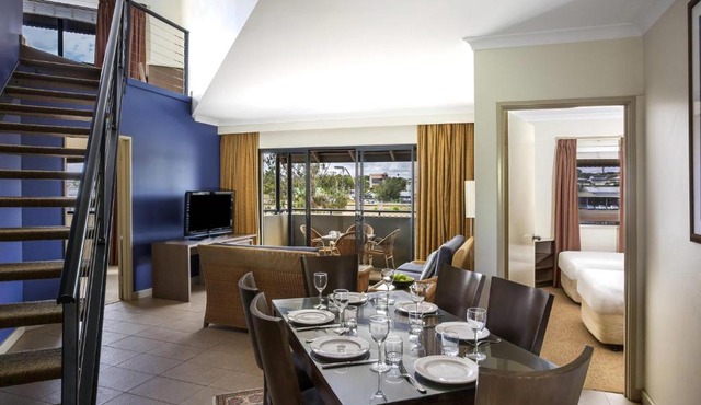 Mantra Geraldton