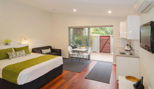 Margaret River Beach Studios