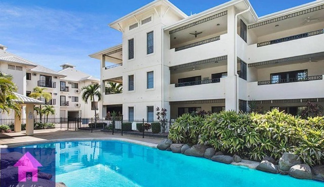 Marina Breakwater Poolside Residence Strand Precinct