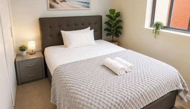 Maroubra Central Apartment w/Balcony & Fast WiFi in Maroubra
