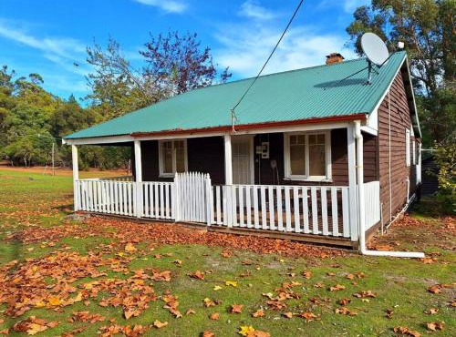 May Queen Forest Cottage Manjimup