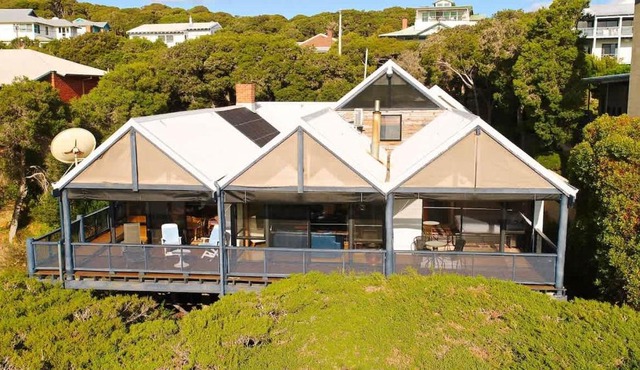 Melaleuca - Stunning Ocean Views and Coastal Comforts