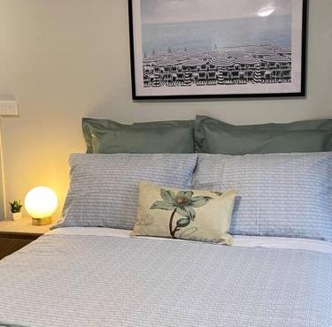 MEPLE Tiny Home, Pets Walk2Food WiFi Private Serene - Tassie Ferry Short Drive