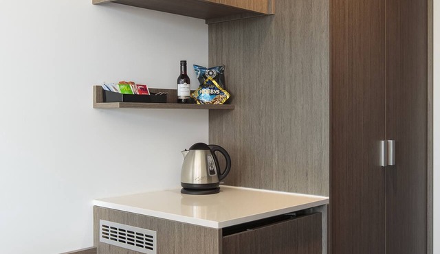Mercure Sunshine Coast Kawana Waters in Birtinya