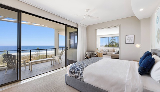 Meridian Alex Beach Apartments