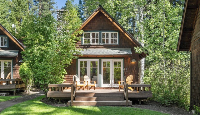 Metolius River Resort Cabin 2 – Nature Escape in Camp Sherman