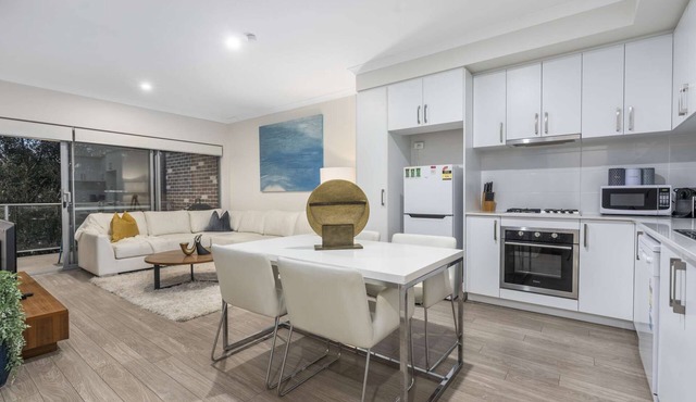 Metro Modern Escape: Unwind near the Swan Valley