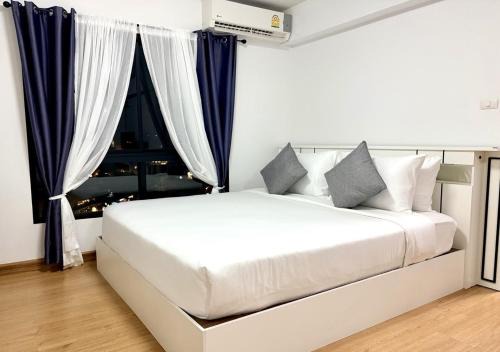 Minimalist Apartment at Phuket Old Town - Talat Yai in Phuket