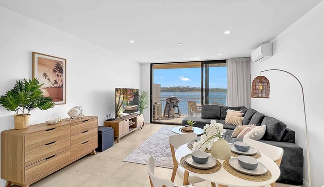 Modern 1-Bedroom Apt with Sweeping Water Views
